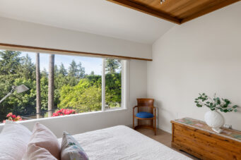 6485 Madrona Crescent